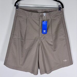 Adidas Originals NWT Men's Twistknit Pleated Chino Shorts Beige Size 32